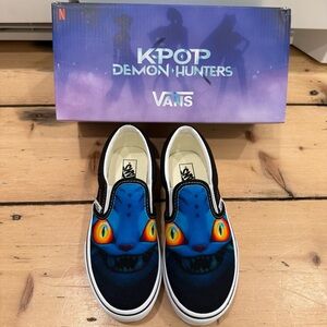 K Pop Demon Hunters x Vans Derpy Little Kids Classic Slip-On Shoe K-Pop